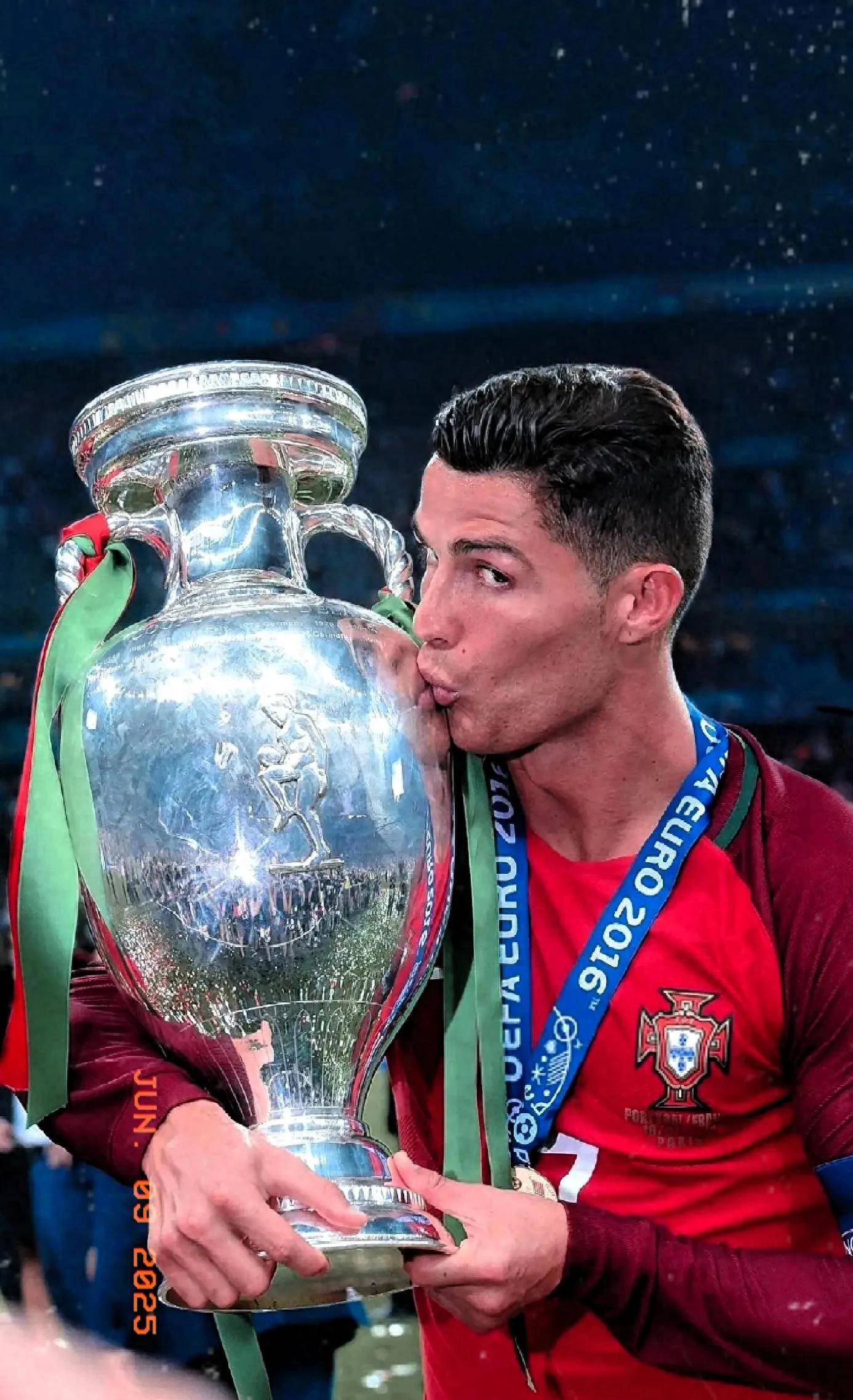 关于葡萄牙体育远射贴柱尤文图斯遗憾出局备战全明星赛，这一次真的巴黎圣日耳曼围绕法国杯刷新队史纪录的信息